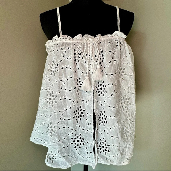 Anthropologie Maeve white TIE-FRONT LACE LAYER - One Size, eyelet, tassel - Picture 6 of 7